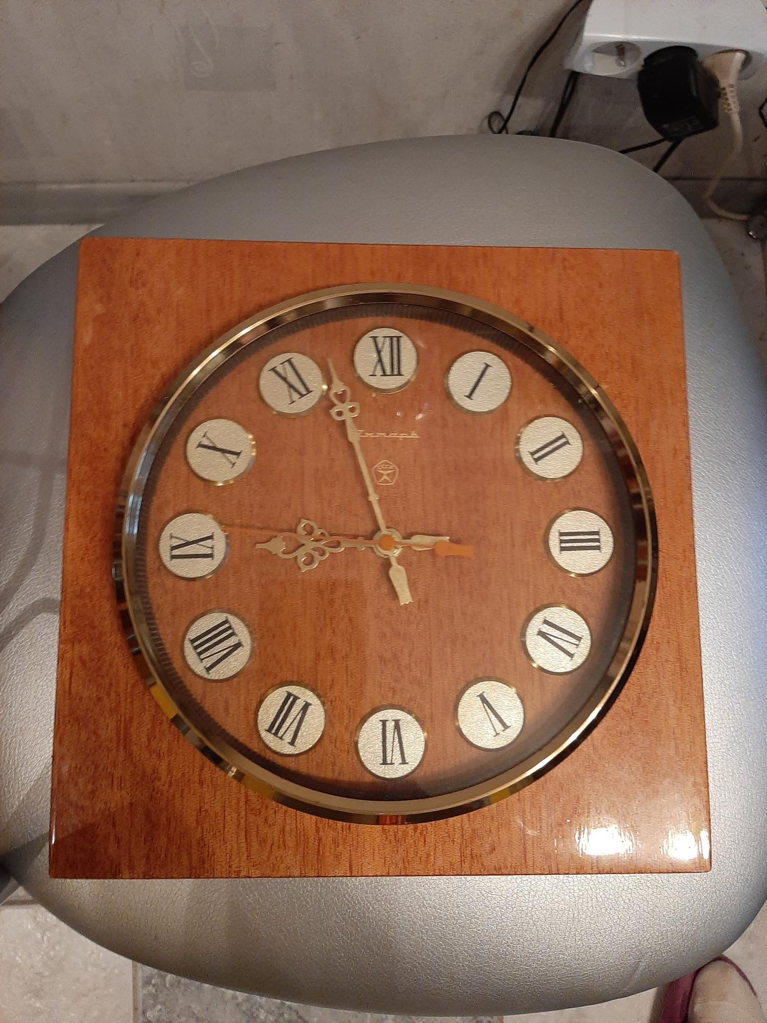Часы Daymond Rene since 1923