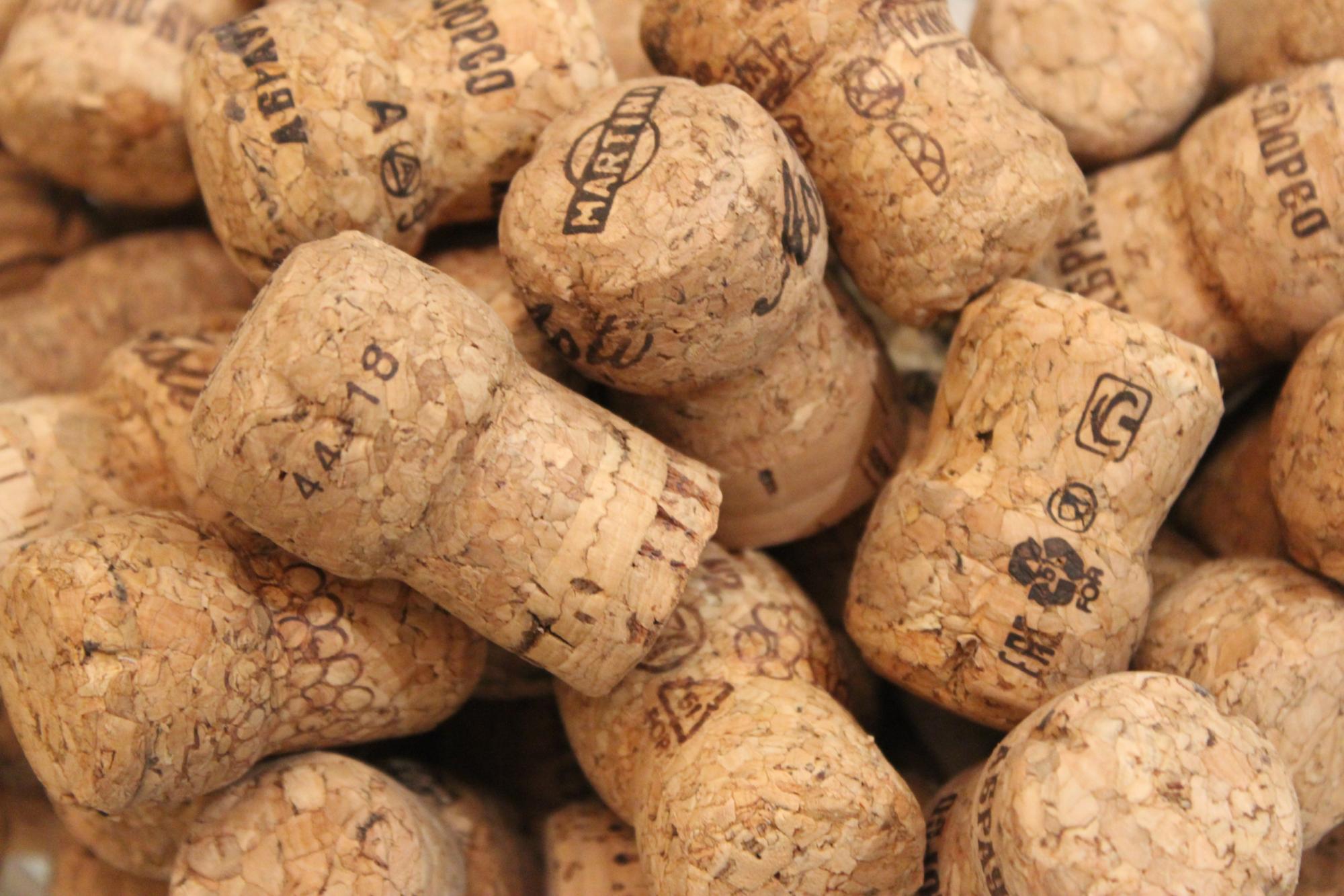 Пробки от шампанского купить в Москве, цена 5 руб. | Объявления о ...