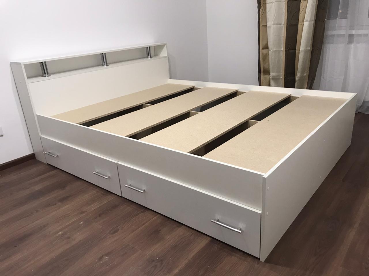 белорусские кровати с выдвижными ящиками