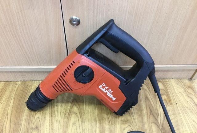 Hilti te 7 c. Щеткодержатель перфоратора Hilti te 7c.