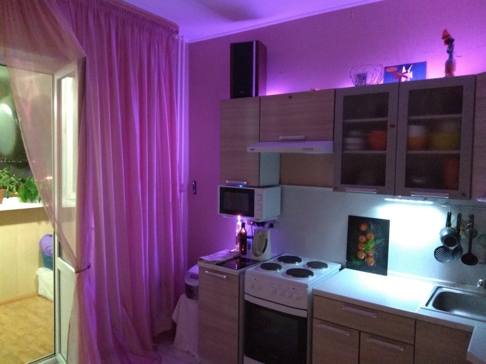 Авито Сургут недвижимость. Кухня квартир в Сургуте фото. Квартиры в Сургуте на авито студии продажа.