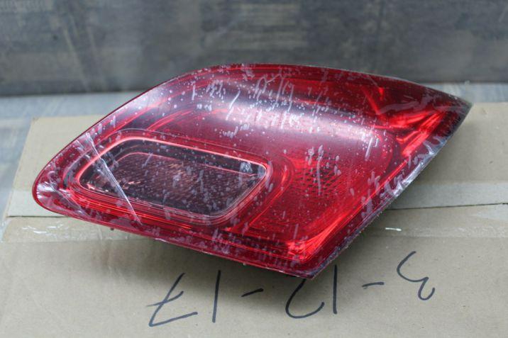 Фонарь в крышку правый Opel Astra J в Москве 74995508853 купить 1