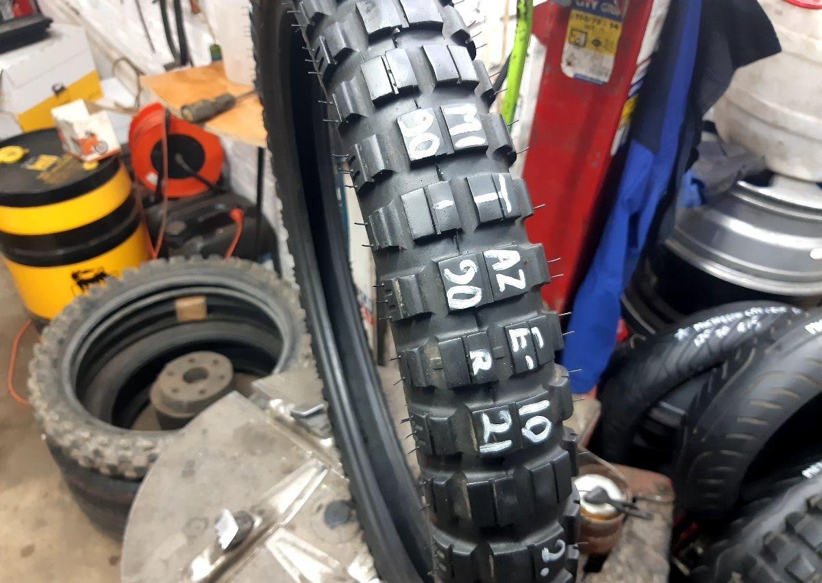 Мотошина mitas e-07+ 140/80 b18 70t tl. Mitas terraforce-r. Митас е09 дакар. Моторезина mitas e-10. Митас е10.